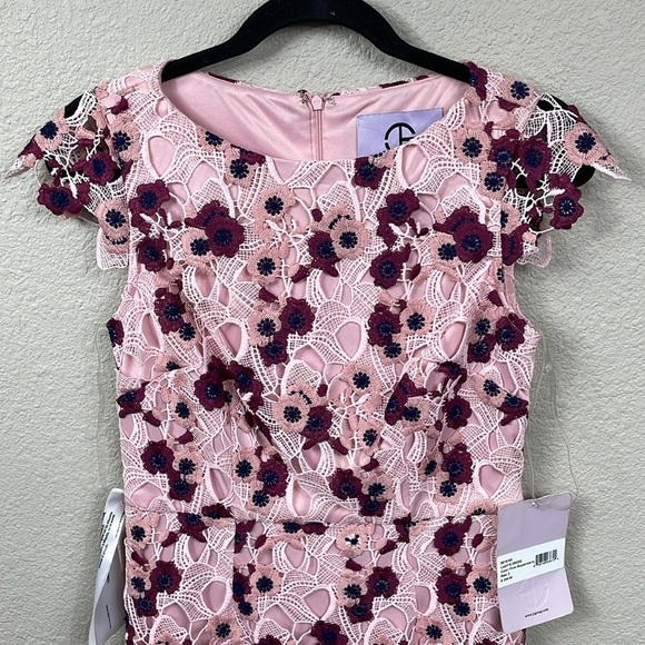 NWT JS Collections Guipure Lace Knee Length Ladys Dress Pink Boysenberry Sz 2 - Picture 4 of 14
